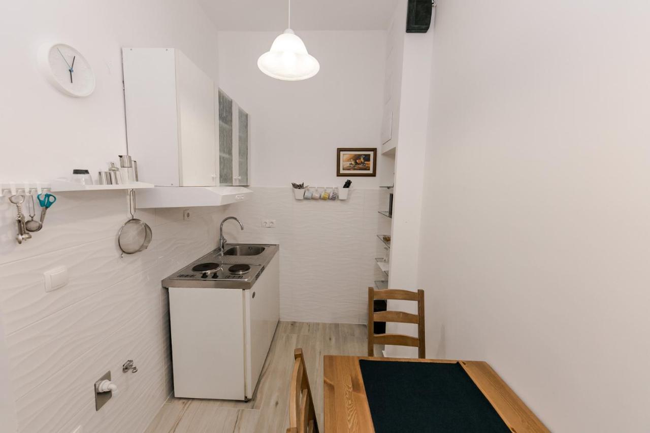 Palomia D Apartment Split Exterior photo